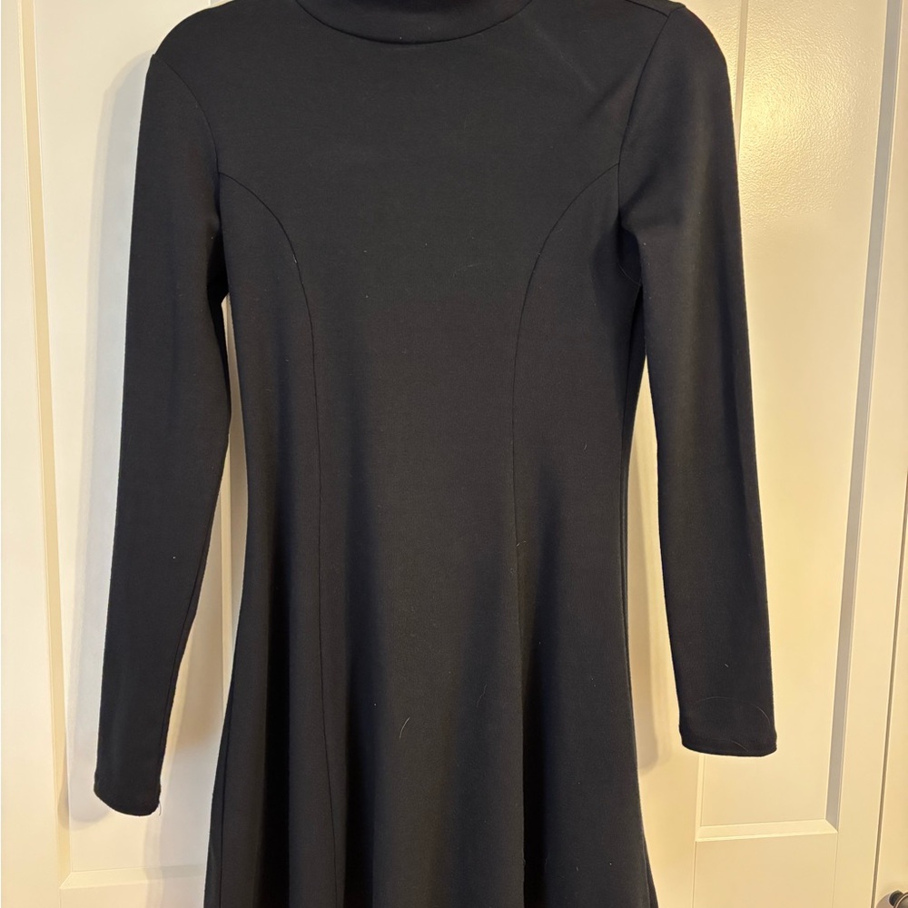 Forever 21 Classic Black Dress